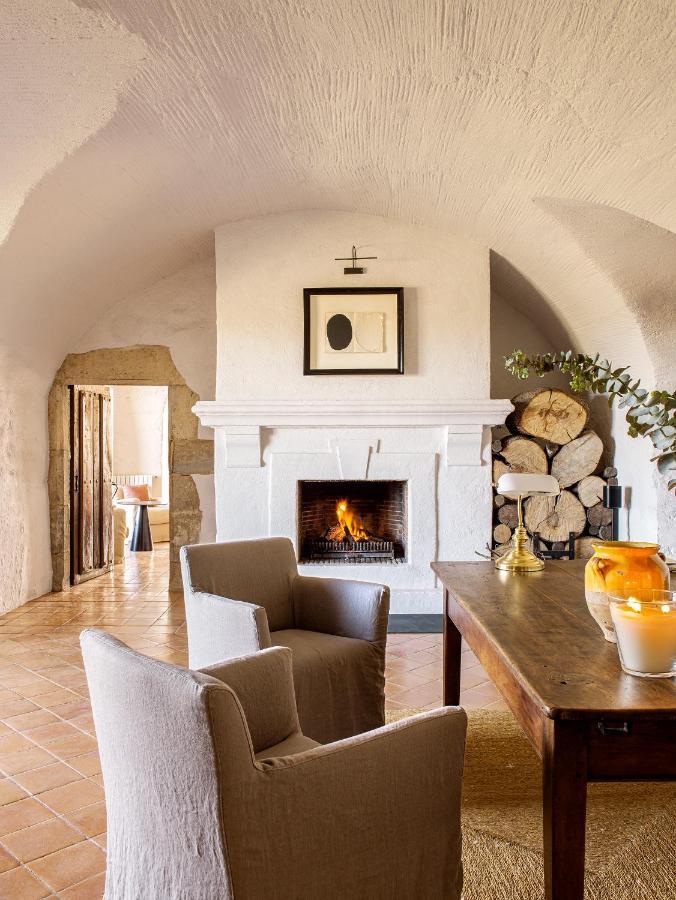 Mas De Torrent Hotel & Spa, Relais & Chateaux Exterior photo