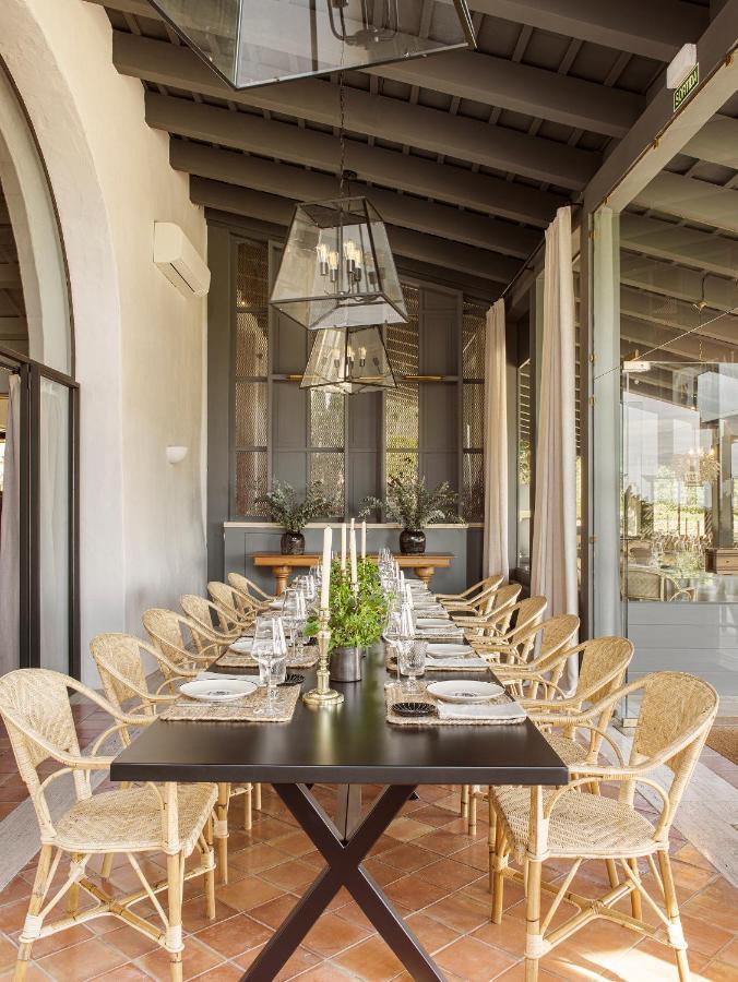 Mas De Torrent Hotel & Spa, Relais & Chateaux Exterior photo