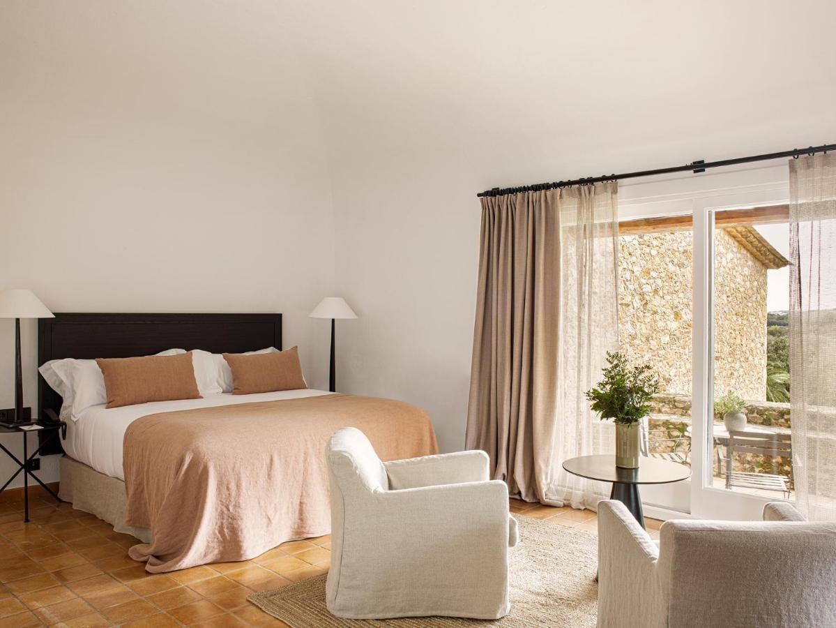Mas De Torrent Hotel & Spa, Relais & Chateaux Exterior photo